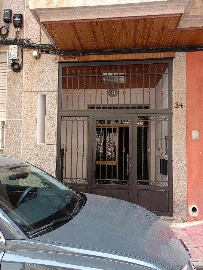 Просторная Квартира Рядом С Морем В Хорошем Районе Torrevieja Eksteriør billede